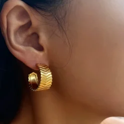 Chevron Hoops in 18K Gold-Plating