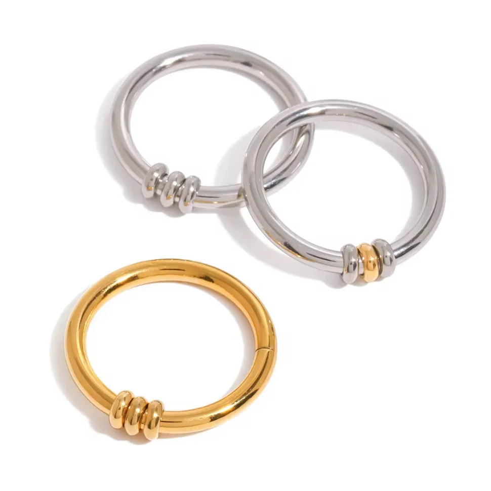 18K Band Open Beads Ring