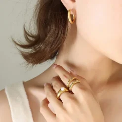 18K Classic Loop Chunky Hoop Earrings