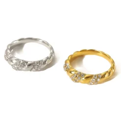 18K Croissant CZ Ring