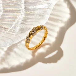 18K Croissant CZ Ring