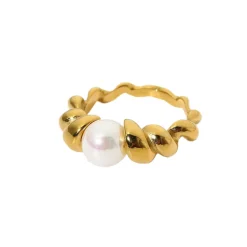 18K Croissant Pearl Ring
