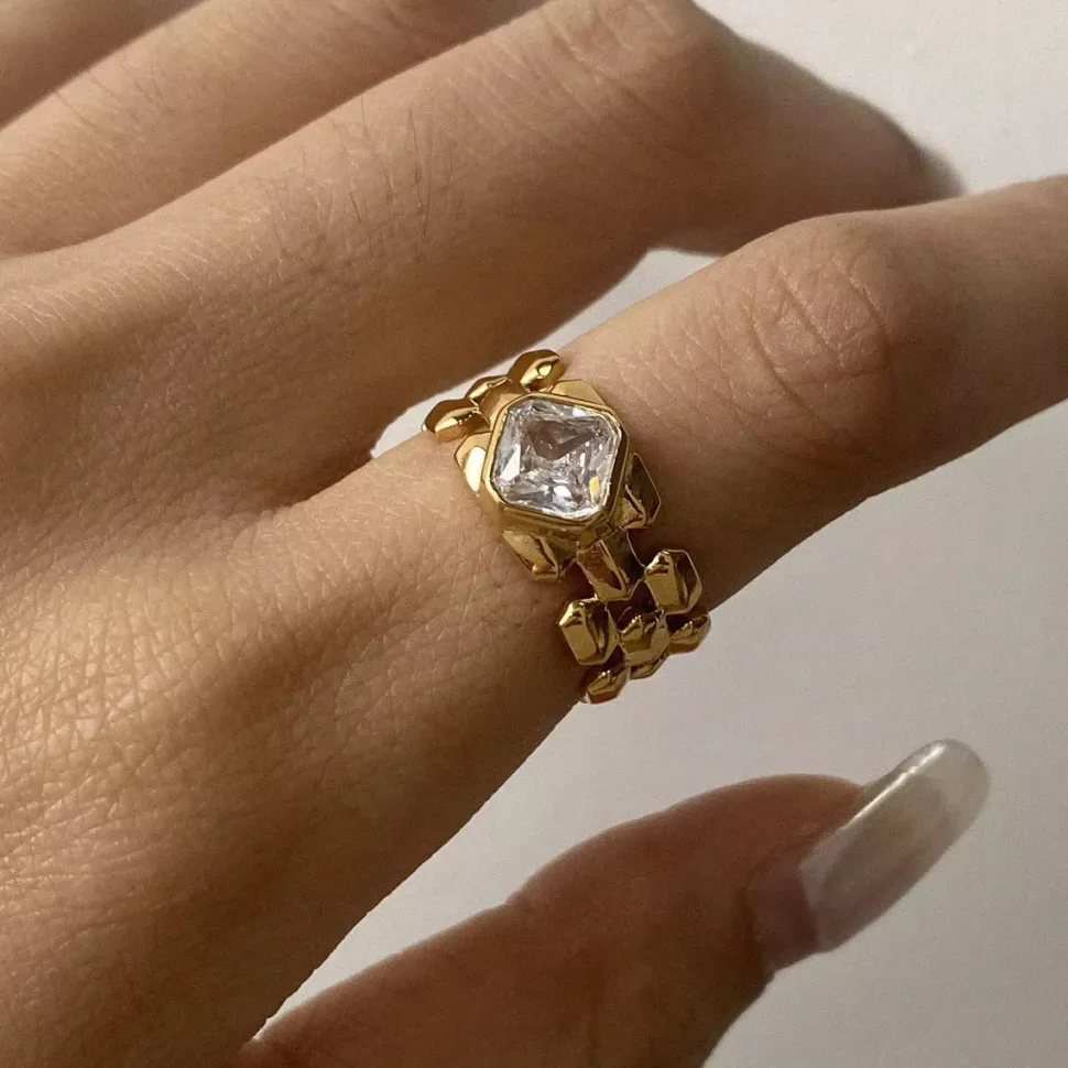 18K CZ Rollie Ring
