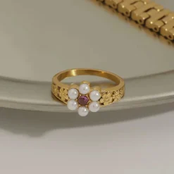 18K Flower Pearl Rollie Ring