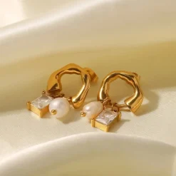 18K French Style Pearl Zircon Stud Earrings