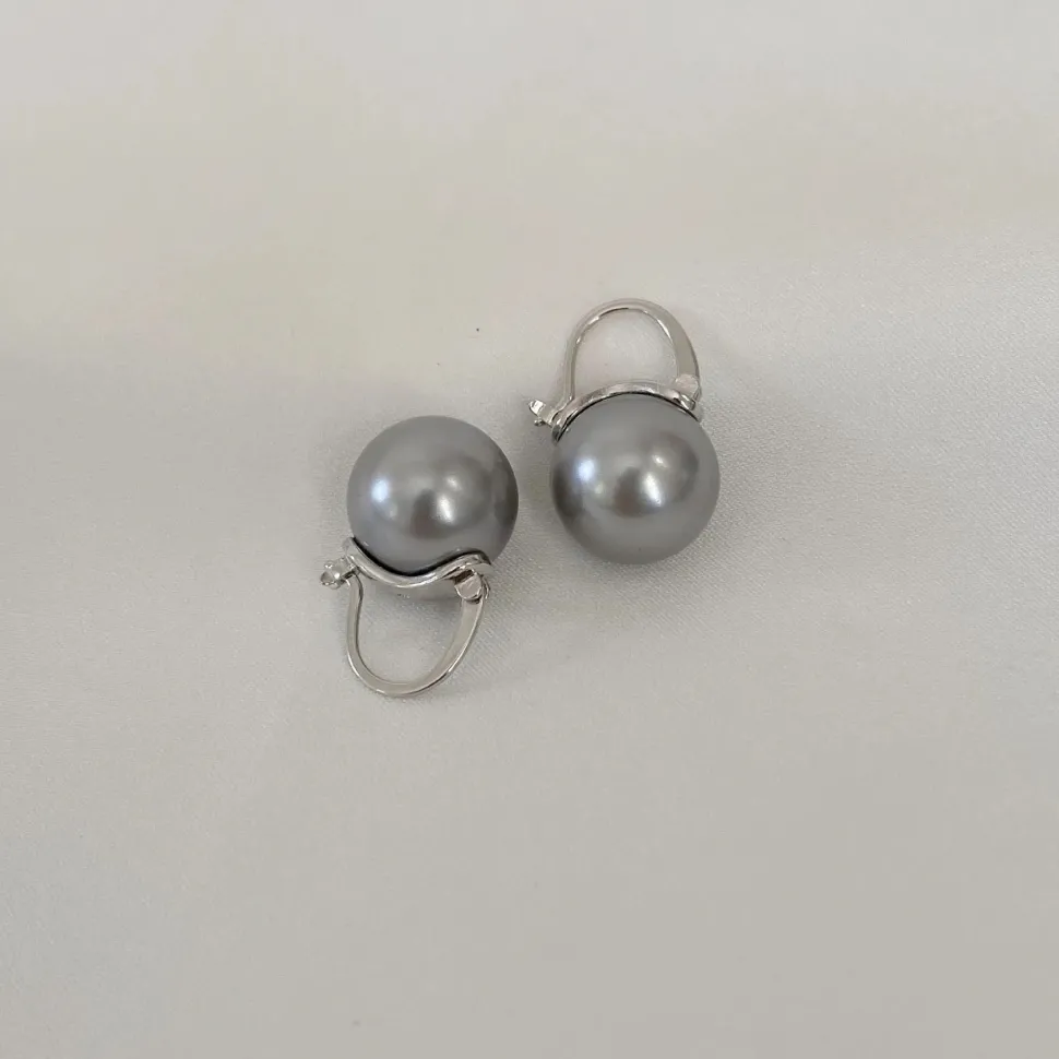 18K Hawaiian Pearl Drop Earrings