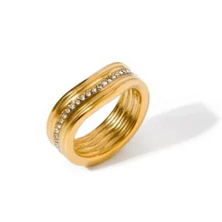 18K Irregular CZ Lined Ring