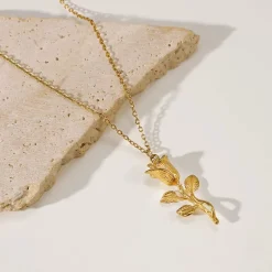 18K Rose Pendant Necklace