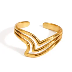 18K Slanted V Ring