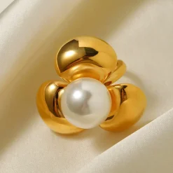 18K Statement Flower Pearl Ring