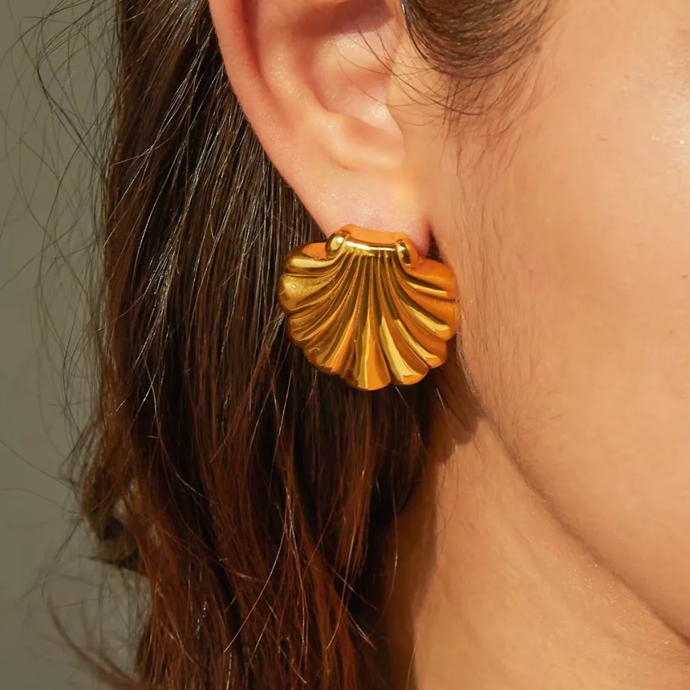 18K Statement Shell Studs