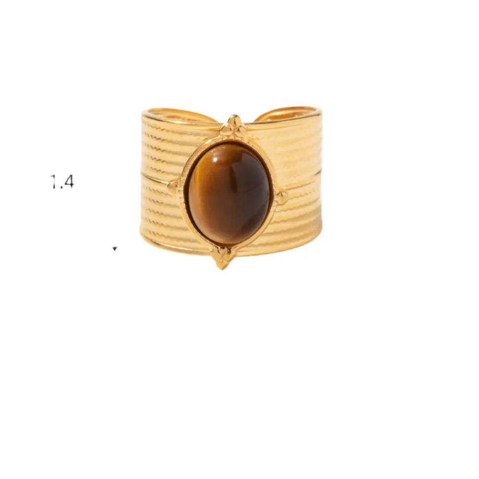 18K Stone Ring