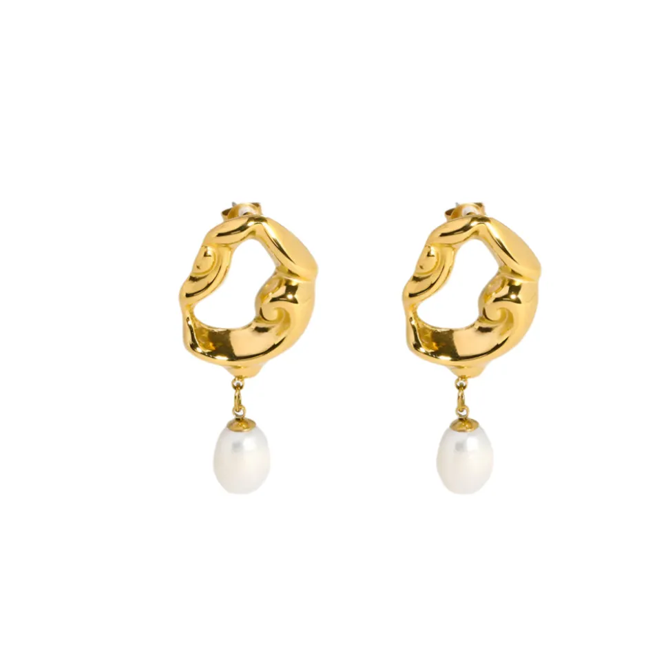 18K Swirl Freshwater Pearl Earrings