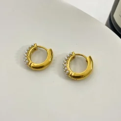 18K Triple Lined Pearl Earrings
