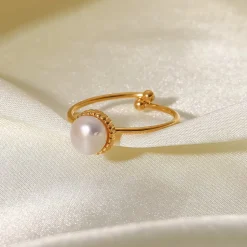 18K White Pearl Ring