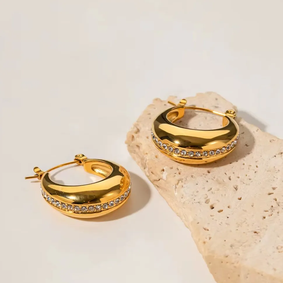 Lined Hoops in 18K Gold-Plating with Cubic Zirconia