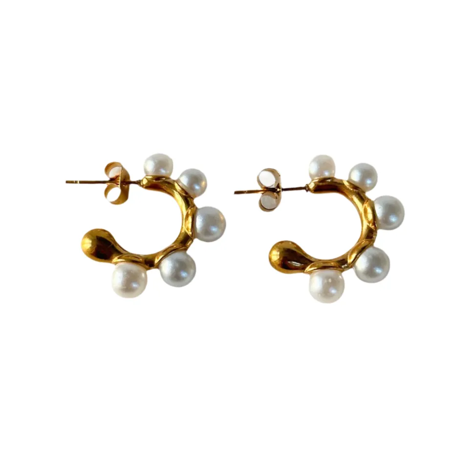Vintage Pearl Hoops in 18K Gold-Plating