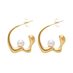 Wavy Pearl C Hoops in 18K Gold-Plating